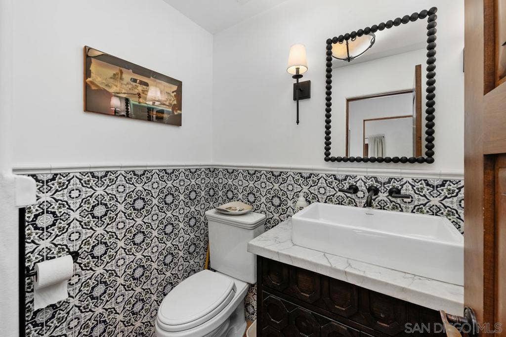 4261 Trias St, San Diego, CA 92103 4261 Trias St, San Diego, CA 92103