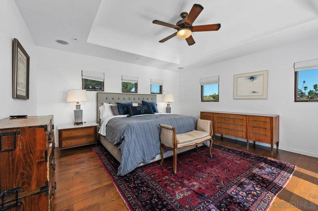 4261 Trias St, San Diego, CA 92103 4261 Trias St, San Diego, CA 92103