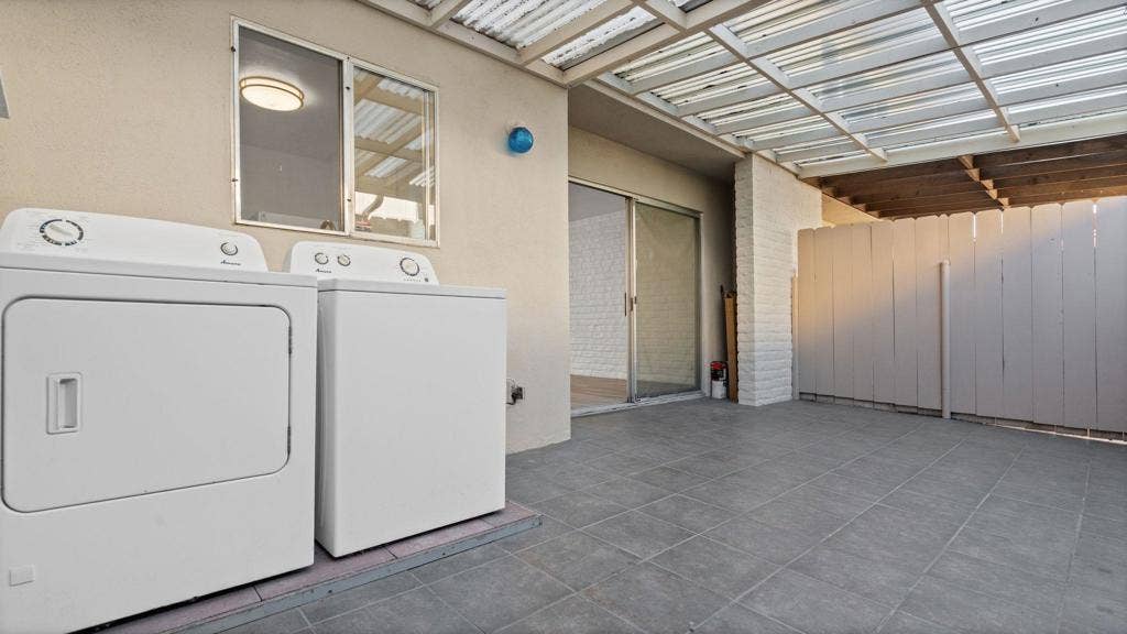 5750 Amaya Dr, #33, La Mesa, CA 91942 5750 Amaya Dr, #33, La Mesa, CA 91942