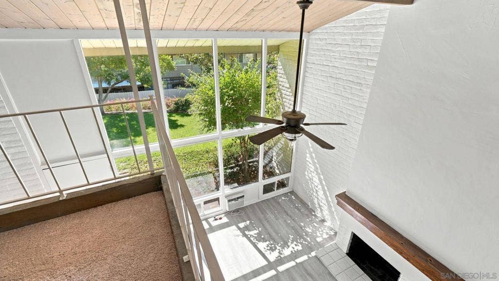 5750 Amaya Dr, #33, La Mesa, CA 91942 5750 Amaya Dr, #33, La Mesa, CA 91942