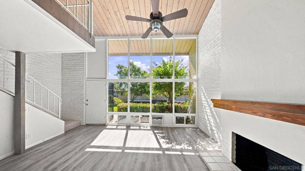 5750 Amaya Dr, #33, La Mesa, CA 91942 5750 Amaya Dr, #33, La Mesa, CA 91942