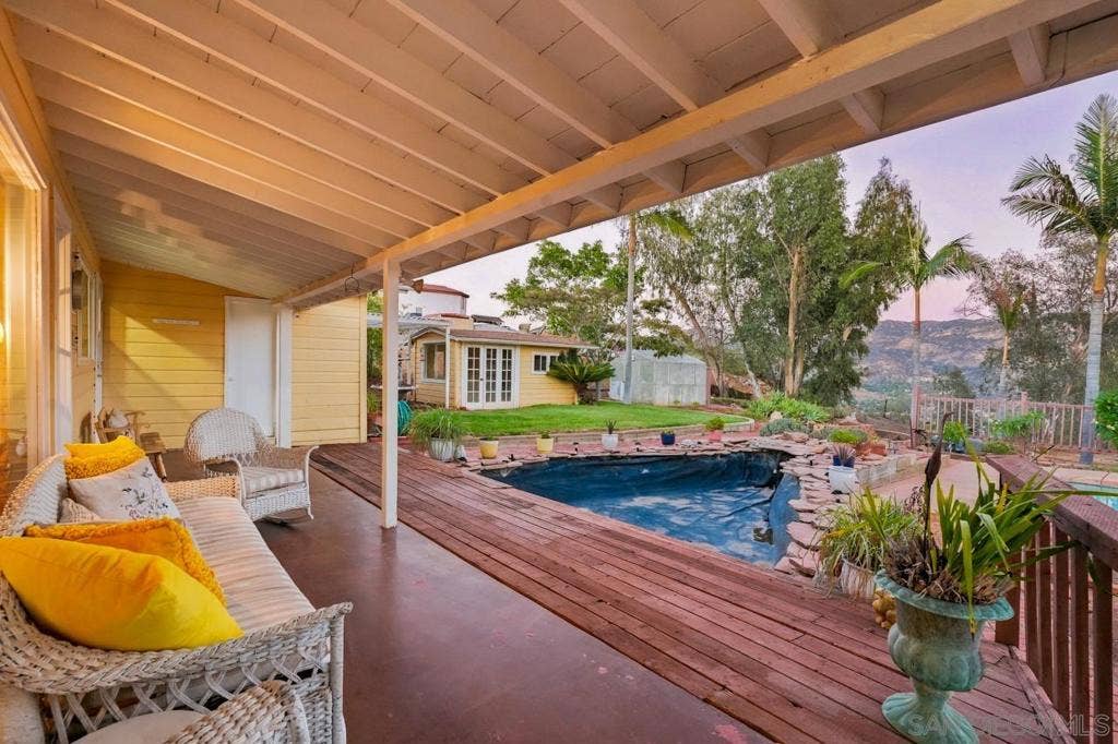11473 Valle Vista Road, Lakeside, CA 92040 11473 Valle Vista Road, Lakeside, CA 92040