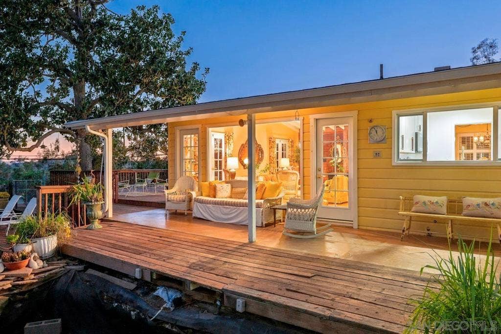 11473 Valle Vista Road, Lakeside, CA 92040 11473 Valle Vista Road, Lakeside, CA 92040