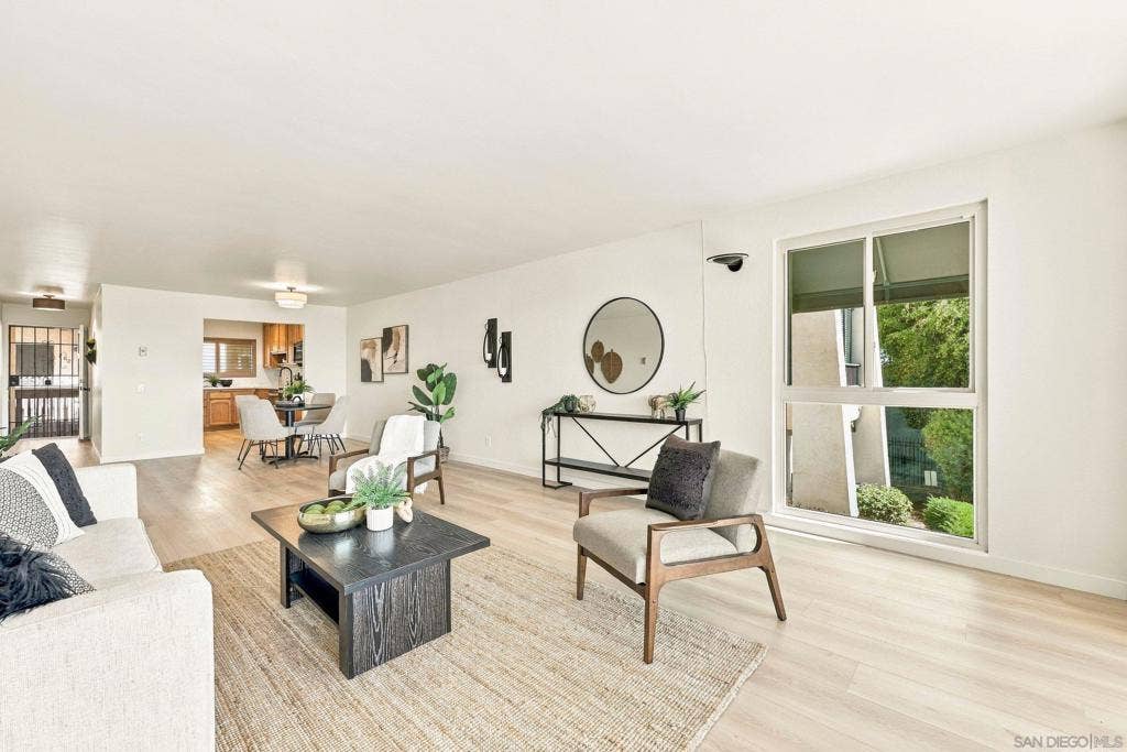 2540 Clairemont dr, #207, San Diego, CA 92117 2540 Clairemont dr, #207, San Diego, CA 92117