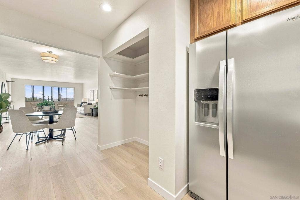 2540 Clairemont dr, #207, San Diego, CA 92117 2540 Clairemont dr, #207, San Diego, CA 92117