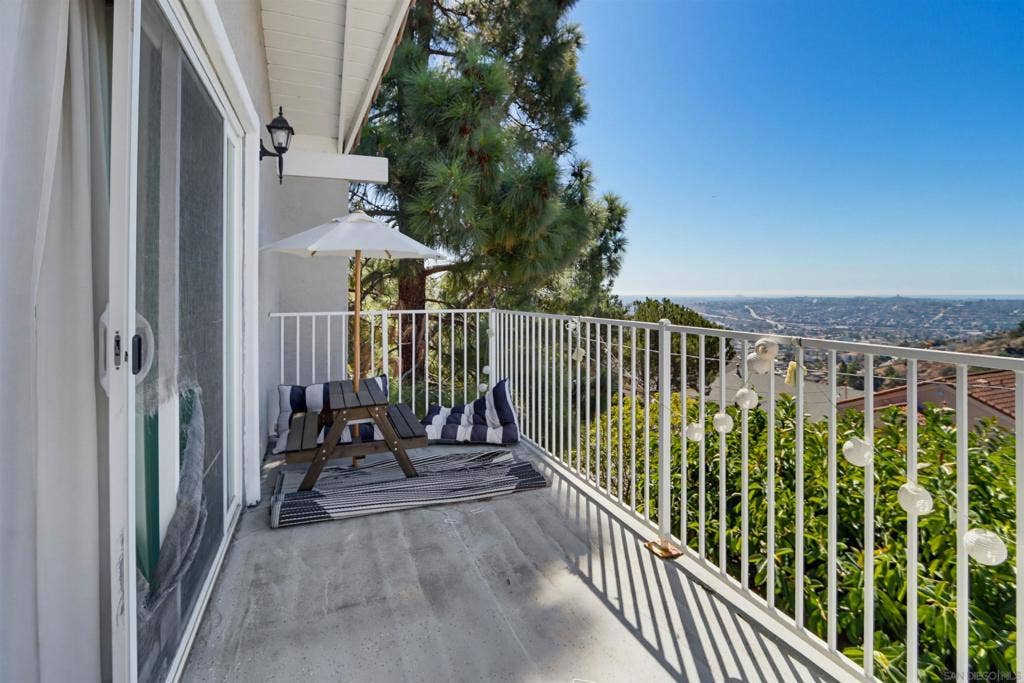 9811 Eucalyptus Street, Spring Valley, CA 91977