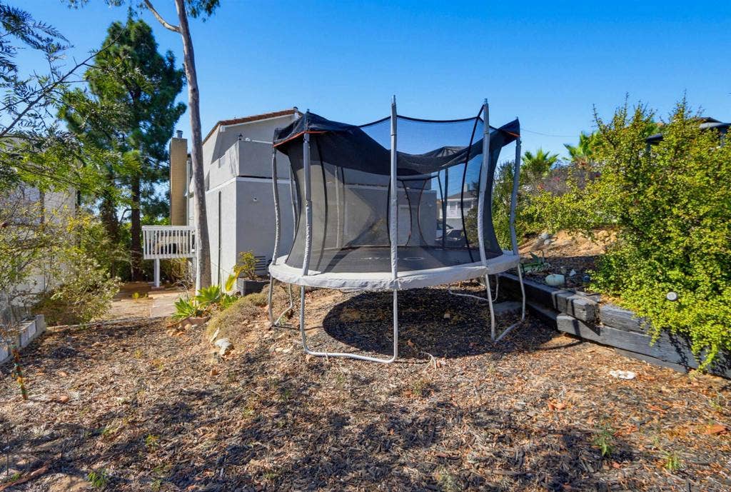 9811 Eucalyptus Street, Spring Valley, CA 91977