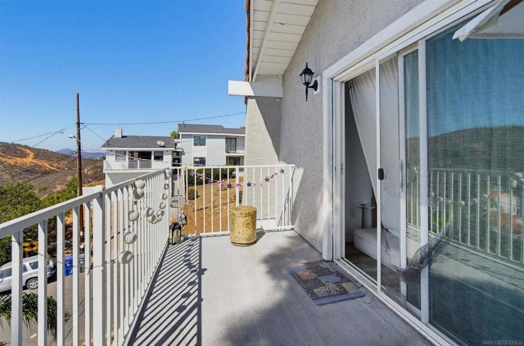 9811 Eucalyptus Street, Spring Valley, CA 91977
