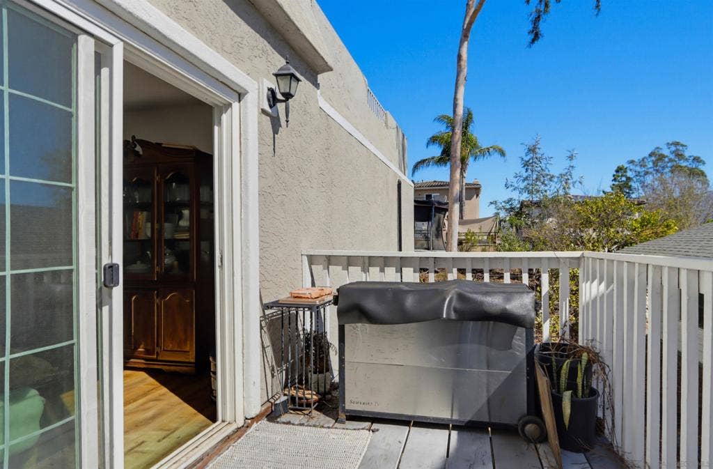 9811 Eucalyptus Street, Spring Valley, CA 91977