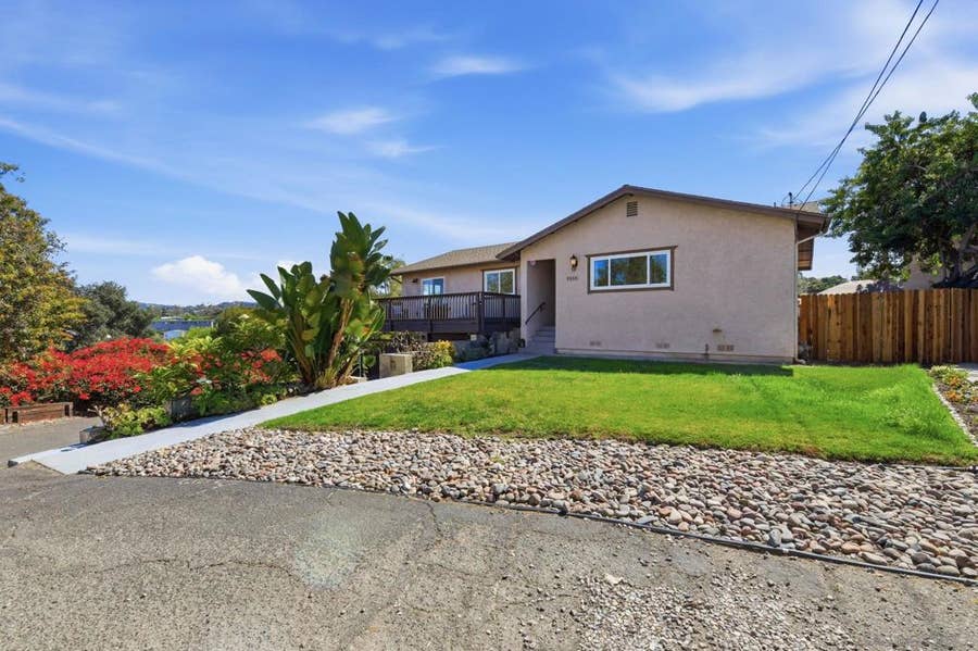 Property photo for 644 Lado De Loma, Vista, CA