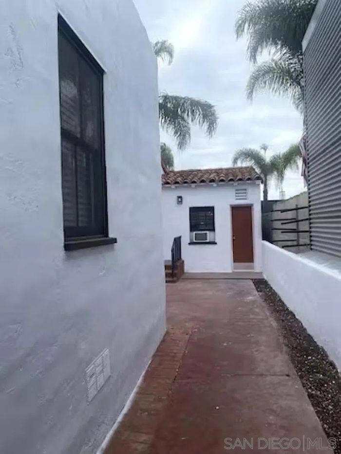1020 LAW ST, San Diego, CA 92109 1020 LAW ST, San Diego, CA 92109