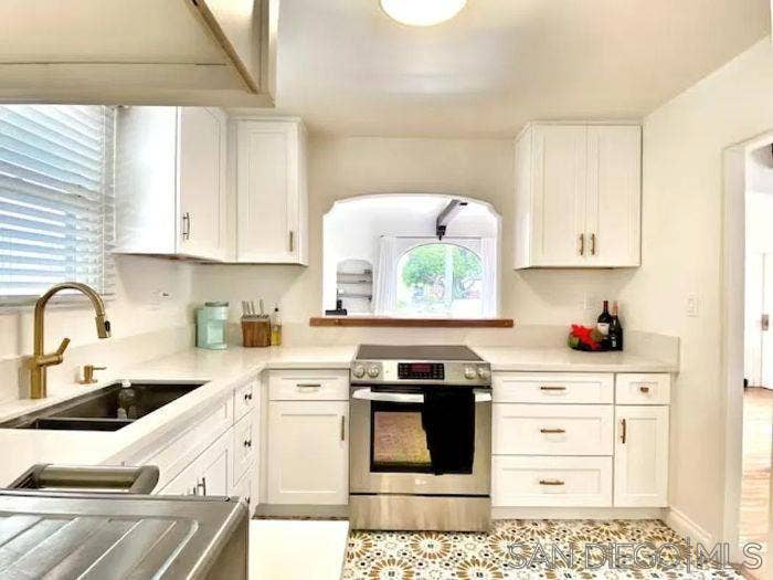 1020 LAW ST, San Diego, CA 92109 1020 LAW ST, San Diego, CA 92109