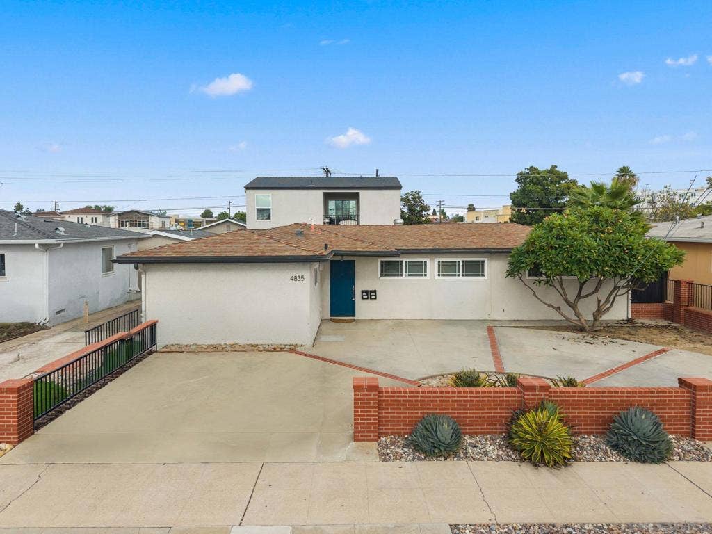 4835 63rd St, San Diego, CA 92115 4835 63rd St, San Diego, CA 92115