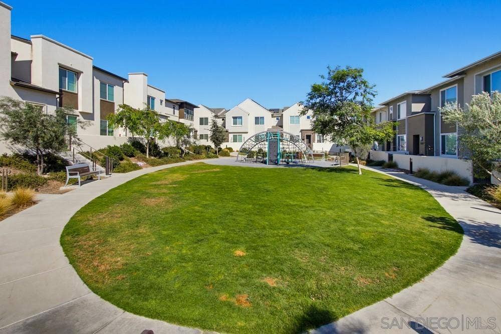 2062 Bluestone Cir, Chula Vista, CA 91913 2062 Bluestone Cir, Chula Vista, CA 91913