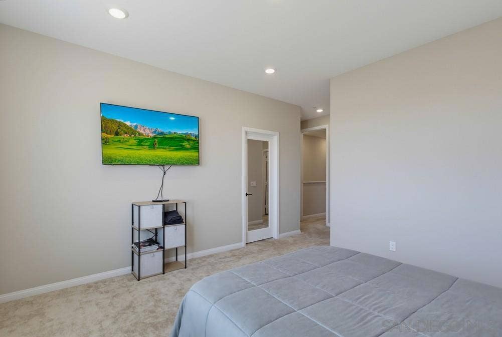 2062 Bluestone Cir, Chula Vista, CA 91913 2062 Bluestone Cir, Chula Vista, CA 91913
