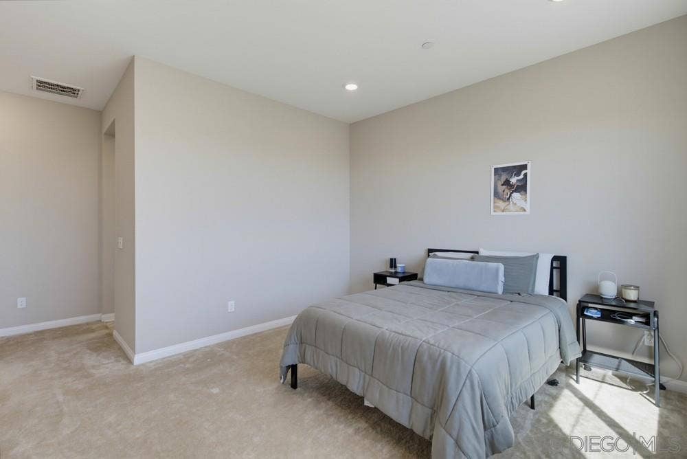2062 Bluestone Cir, Chula Vista, CA 91913 2062 Bluestone Cir, Chula Vista, CA 91913