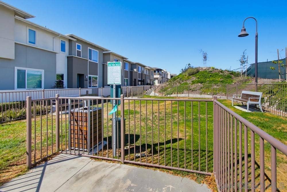 2062 Bluestone Cir, Chula Vista, CA 91913 2062 Bluestone Cir, Chula Vista, CA 91913