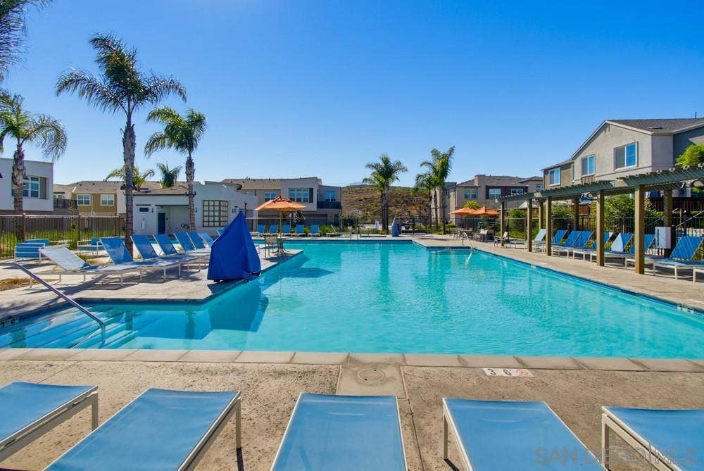 2062 Bluestone Cir, Chula Vista, CA 91913 2062 Bluestone Cir, Chula Vista, CA 91913