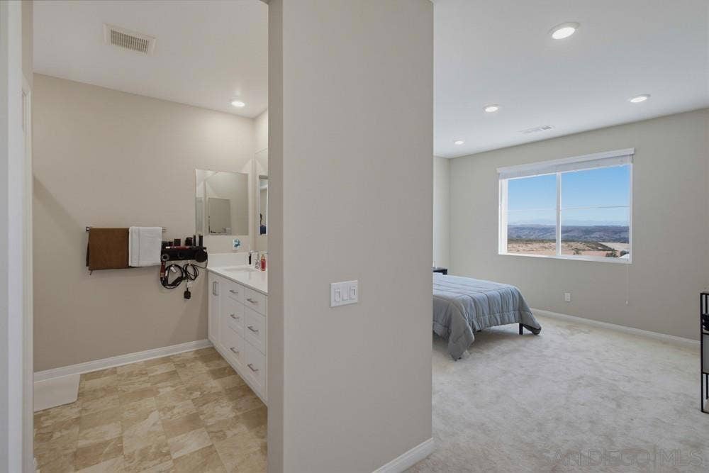 2062 Bluestone Cir, Chula Vista, CA 91913 2062 Bluestone Cir, Chula Vista, CA 91913