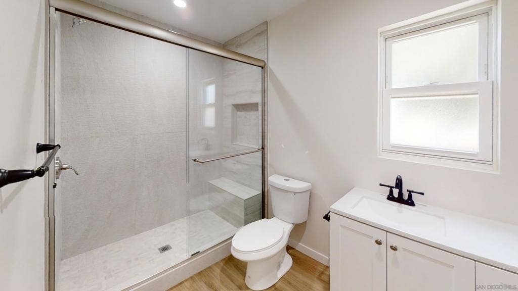 5103 Gary St, San Diego, CA 92115