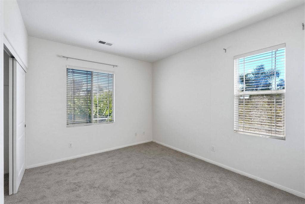 4674 Meadow Dr, Carlsbad, CA 92010