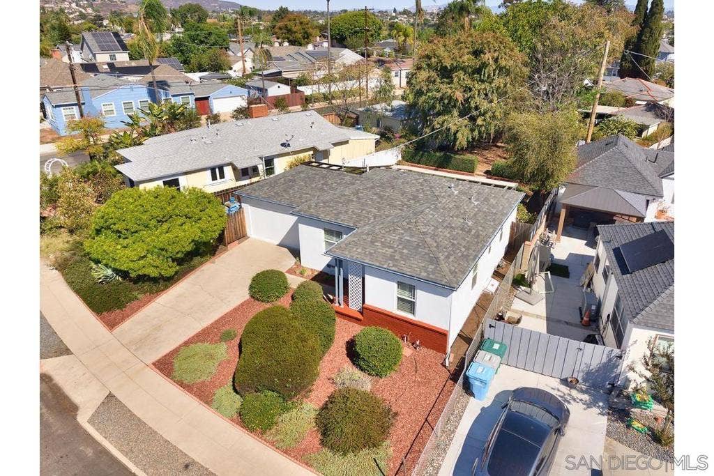 4669 Valencia Dr, San Diego, CA 92115 4669 Valencia Dr, San Diego, CA 92115