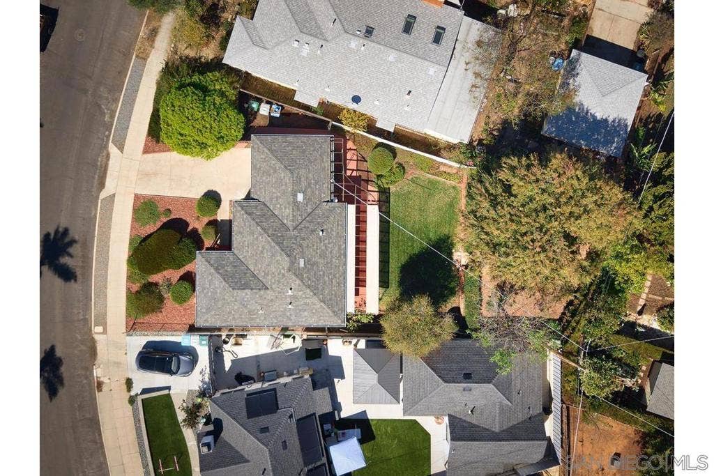 4669 Valencia Dr, San Diego, CA 92115 4669 Valencia Dr, San Diego, CA 92115
