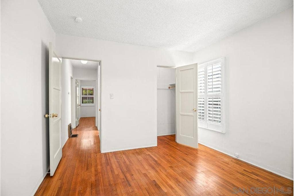 4669 Valencia Dr, San Diego, CA 92115 4669 Valencia Dr, San Diego, CA 92115