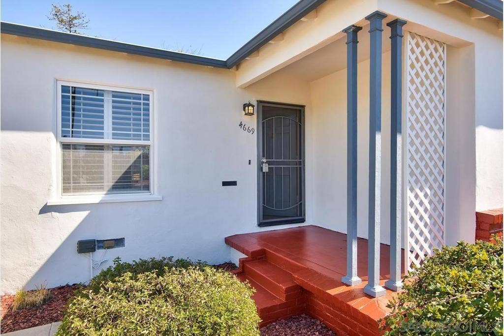 4669 Valencia Dr, San Diego, CA 92115 4669 Valencia Dr, San Diego, CA 92115