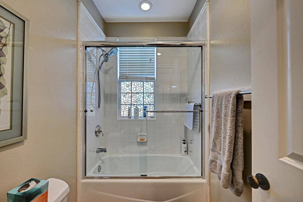 18343 Saint Etienne Lane, San Diego, CA 92128 18343 Saint Etienne Lane, San Diego, CA 92128