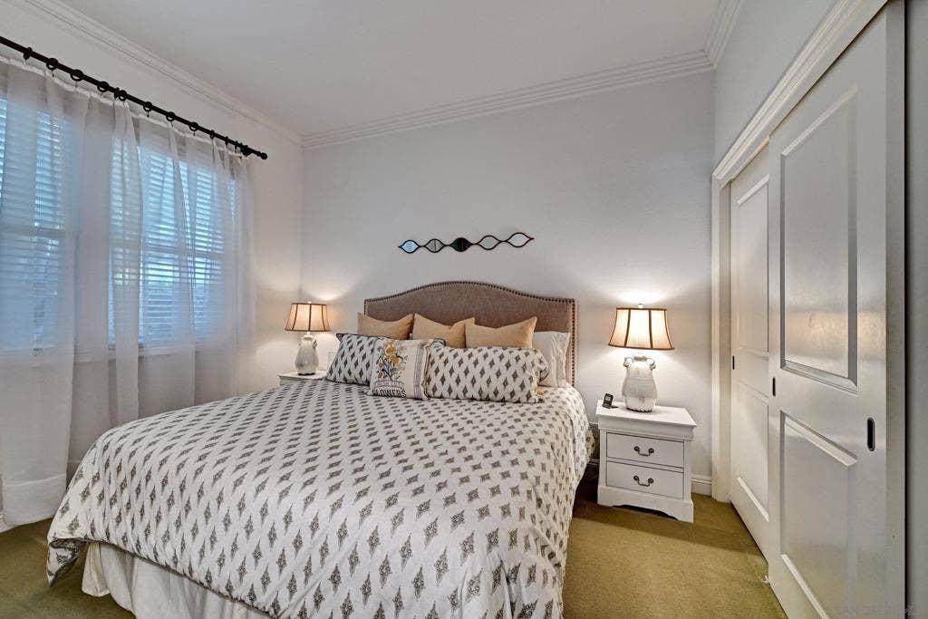 18343 Saint Etienne Lane, San Diego, CA 92128 18343 Saint Etienne Lane, San Diego, CA 92128