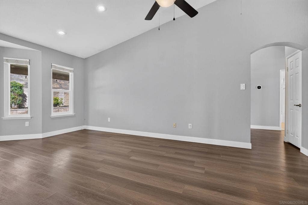 39715 Highbury Dr, Murrieta, CA 92563 39715 Highbury Dr, Murrieta, CA 92563