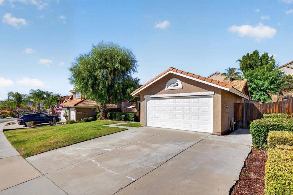 39715 Highbury Dr, Murrieta, CA 92563 39715 Highbury Dr, Murrieta, CA 92563