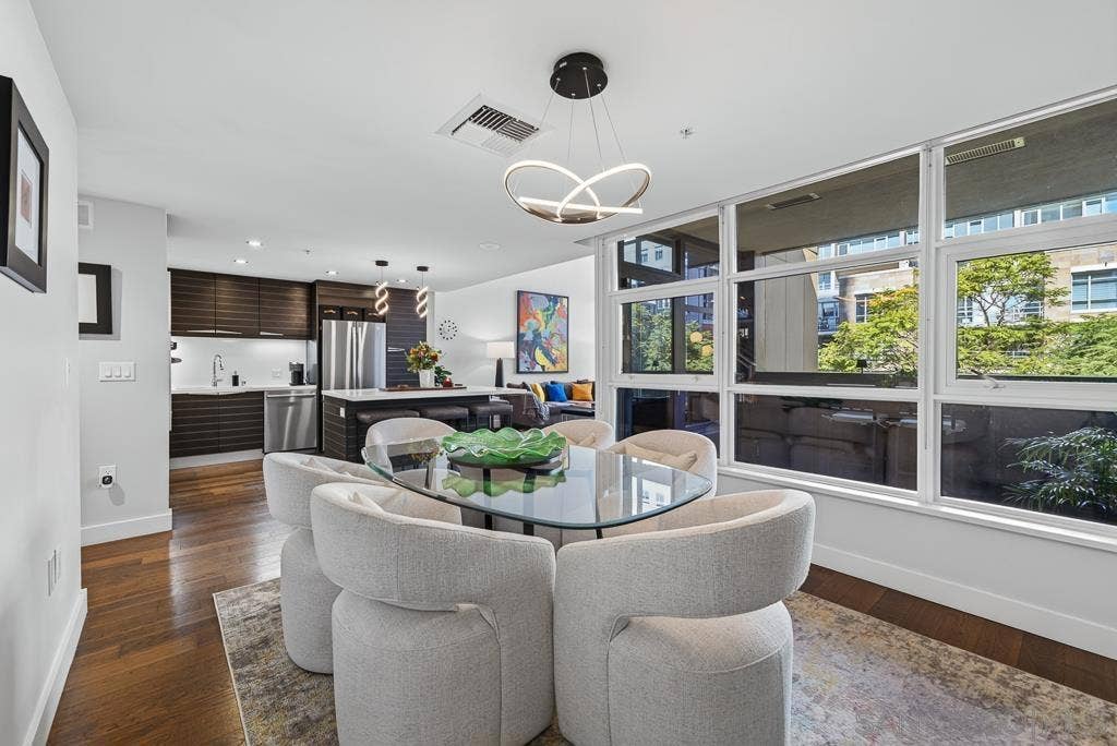 1325 Pacific Hwy, #314, San Diego, CA 92101 1325 Pacific Hwy, #314, San Diego, CA 92101