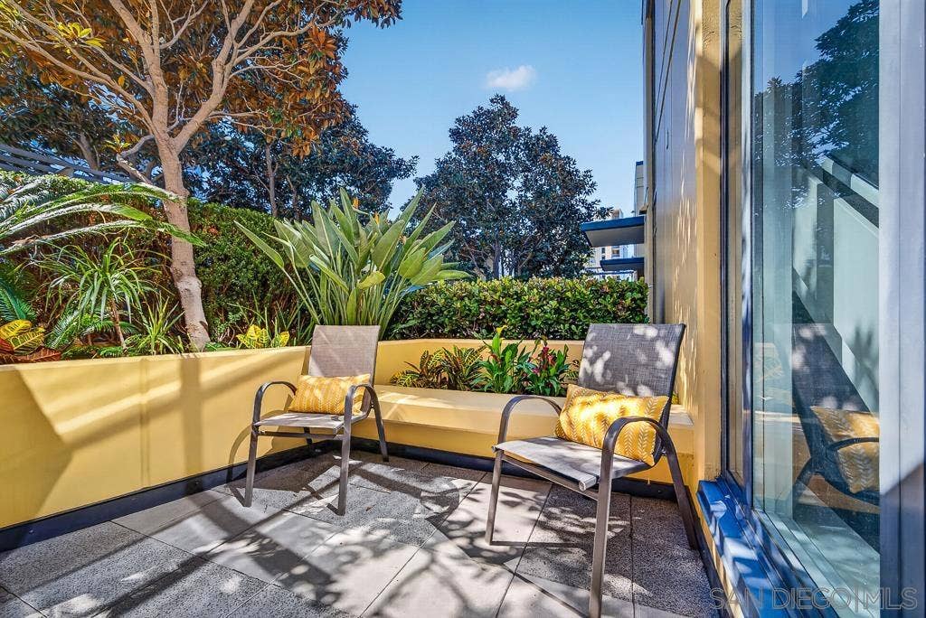 1325 Pacific Hwy, #314, San Diego, CA 92101 Entry level (building pool level 3 - townhome level 2 of the unit itself)