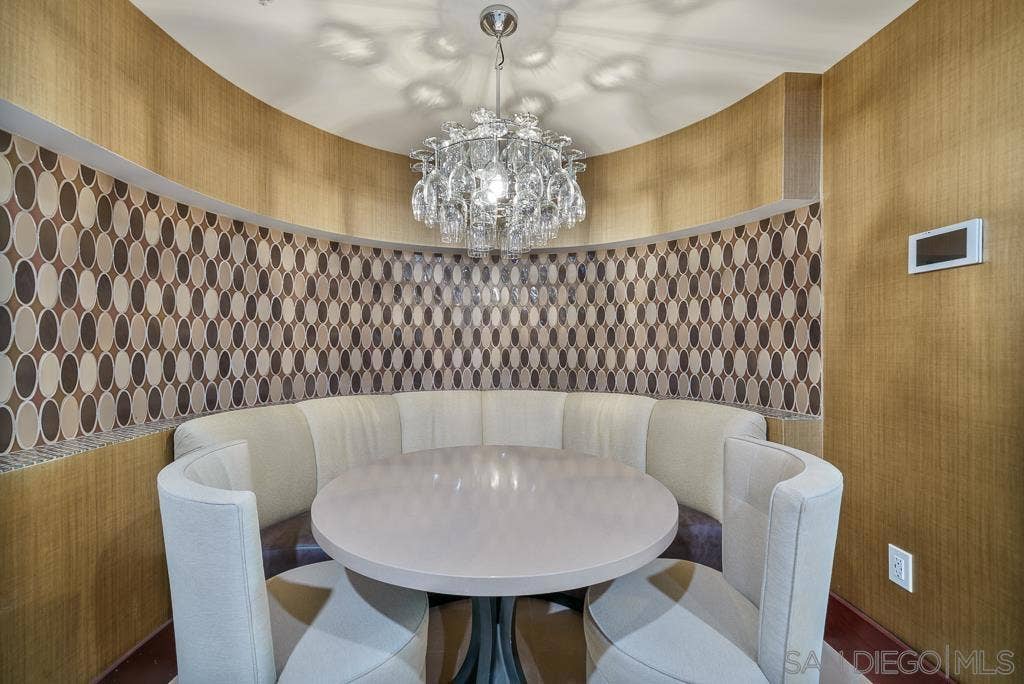 1325 Pacific Hwy, #314, San Diego, CA 92101 Wine event room