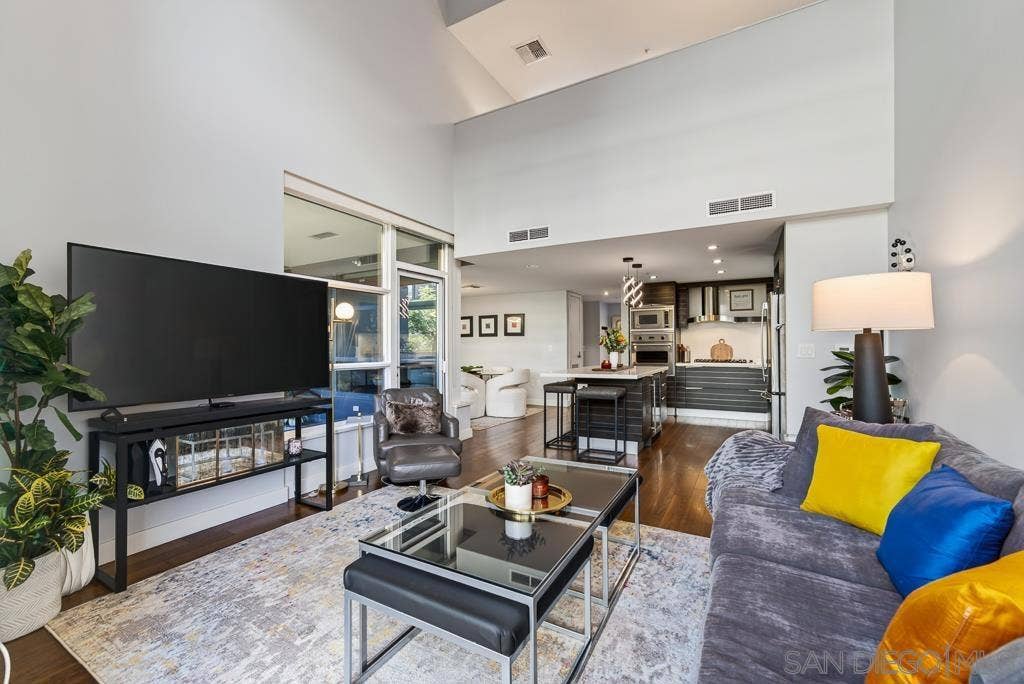 1325 Pacific Hwy, #314, San Diego, CA 92101 1325 Pacific Hwy, #314, San Diego, CA 92101