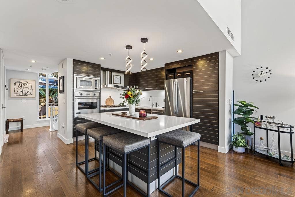 1325 Pacific Hwy, #314, San Diego, CA 92101 Entry level (building pool level 3 - townhome level 2 of the unit itself)