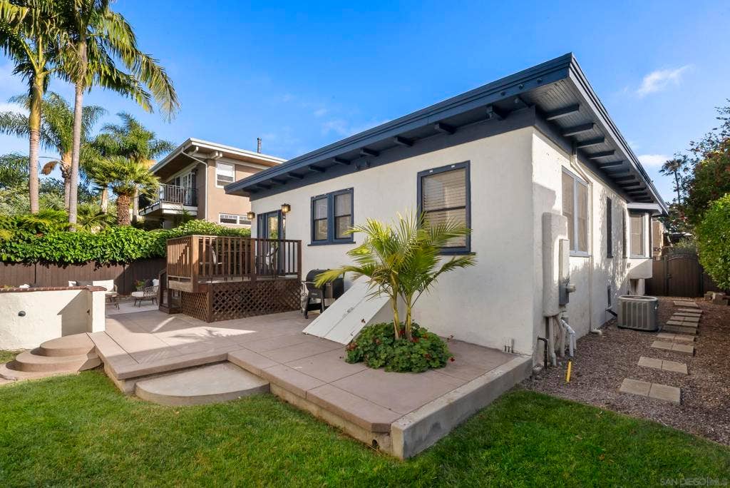 2124 Hickory, San Diego, CA 92103 2124 Hickory, San Diego, CA 92103