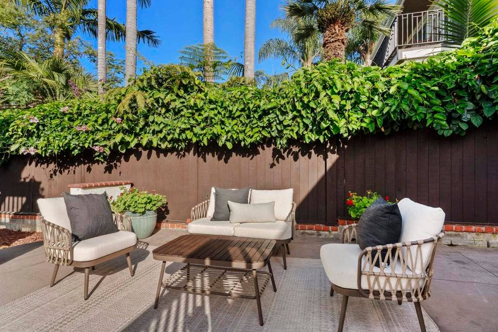 2124 Hickory, San Diego, CA 92103 2124 Hickory, San Diego, CA 92103