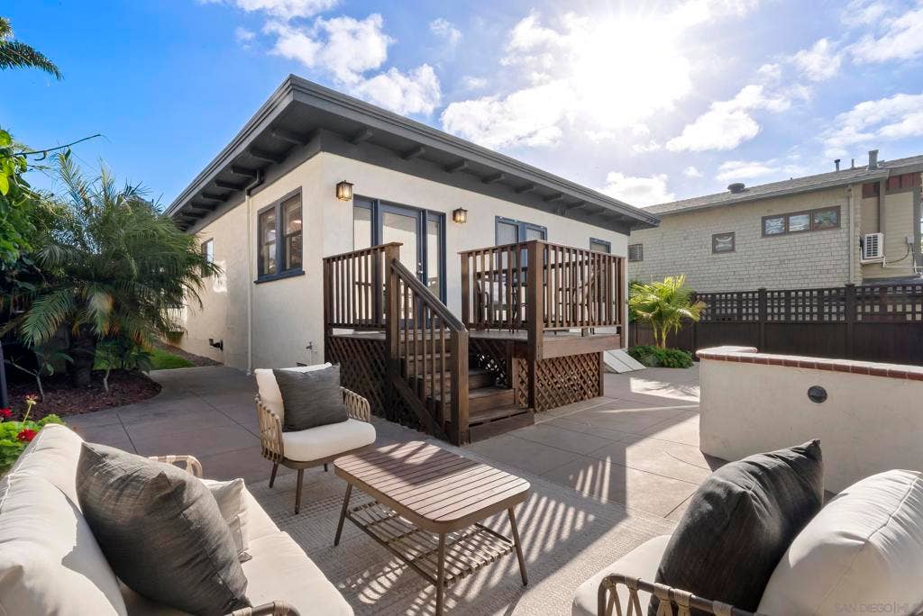 2124 Hickory, San Diego, CA 92103 2124 Hickory, San Diego, CA 92103