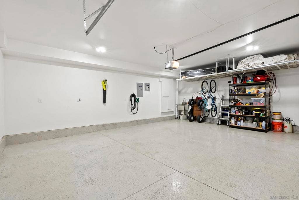 2124 Hickory, San Diego, CA 92103 2124 Hickory, San Diego, CA 92103