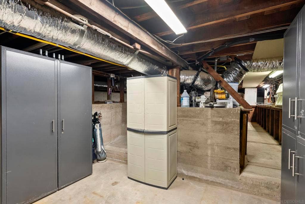 2124 Hickory, San Diego, CA 92103 2124 Hickory, San Diego, CA 92103