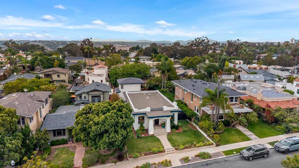 2124 Hickory, San Diego, CA 92103 2124 Hickory, San Diego, CA 92103