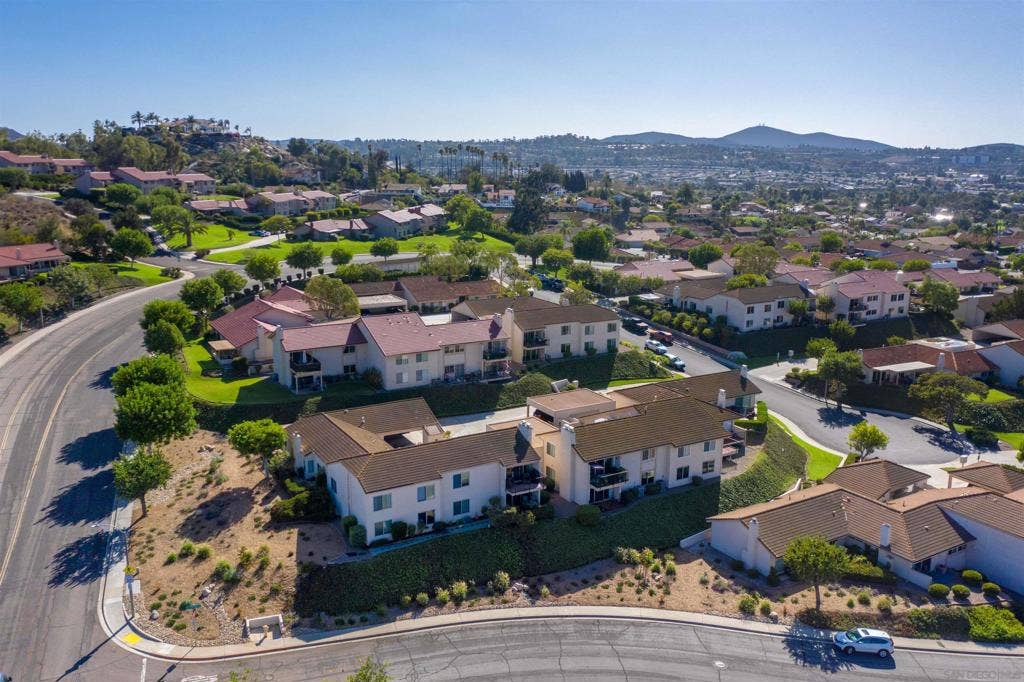 17465 Plaza Animado, #146, San Diego, CA 92128 17465 Plaza Animado, #146, San Diego, CA 92128