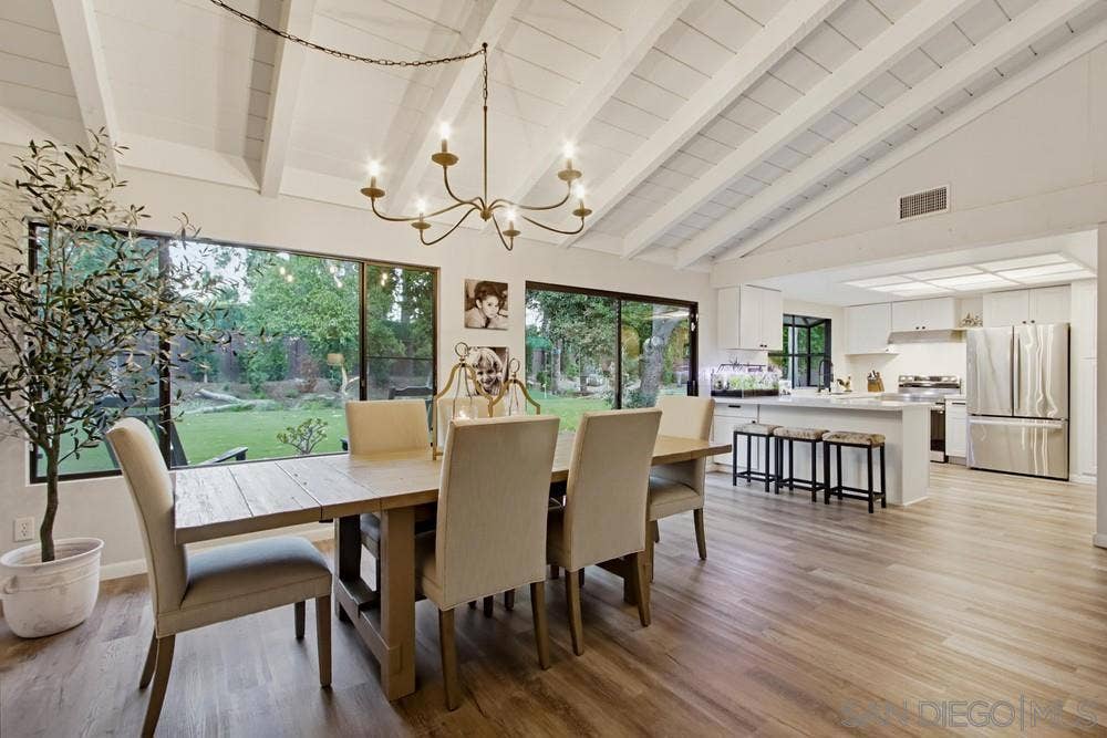 834 Cole Ranch Rd., Encinitas, CA 92024 834 Cole Ranch Rd., Encinitas, CA 92024
