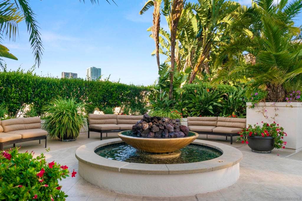 200 Harbor Drive, #3003, San Diego, CA 92101 200 Harbor Drive, #3003, San Diego, CA 92101