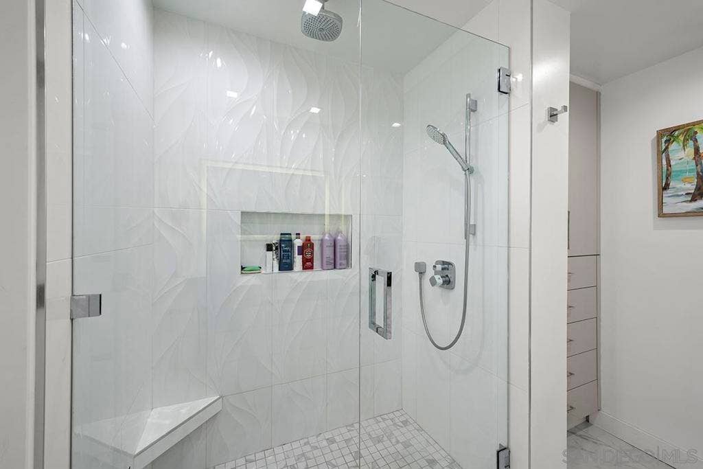 200 Harbor Drive, #3003, San Diego, CA 92101 200 Harbor Drive, #3003, San Diego, CA 92101
