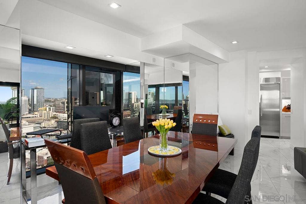 200 Harbor Drive, #3003, San Diego, CA 92101 200 Harbor Drive, #3003, San Diego, CA 92101