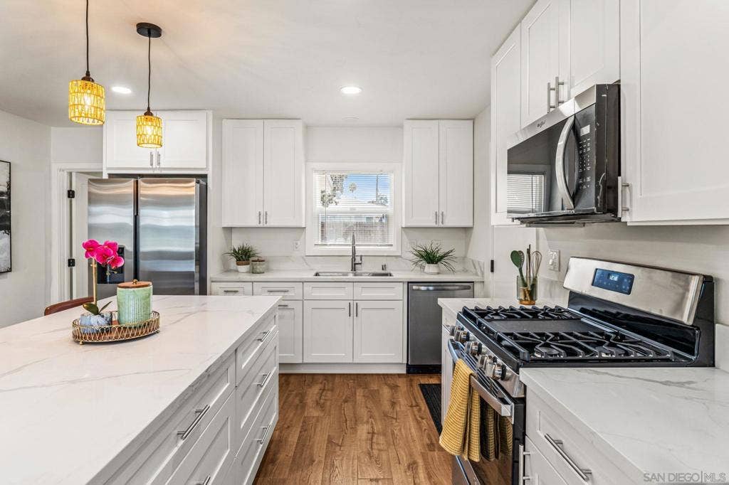 1334 E Division St, National City, CA 91950 1334 E Division St, National City, CA 91950
